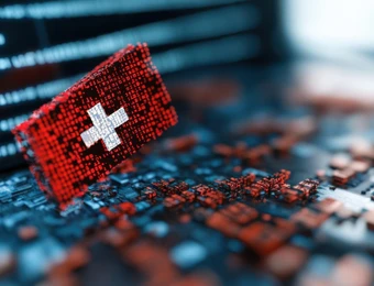 Roter, pixeliger Würfel mit weißem Kreuz vor digitalem Hintergrund aus Codezeilen.