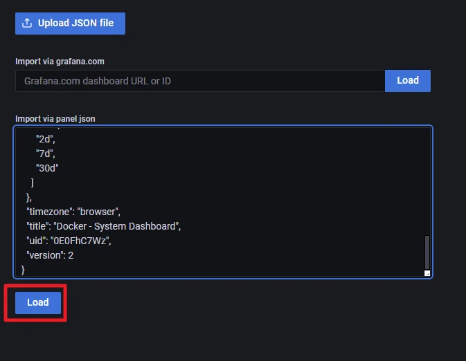Dunkles UI mit zwei Import-Optionen und JSON-Editor; zeigt Zeitspannen, timezone, Titel, uid, version; blauer Load-Button.