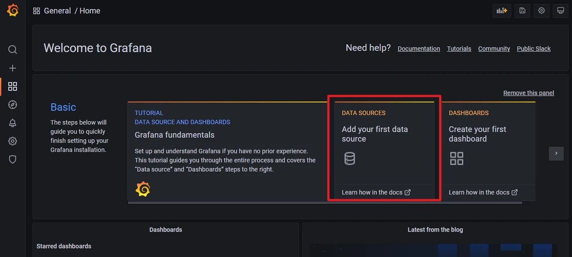 Grafana-Dunkelmodus-Screenshot: linke Seitenleiste, Kopfzeile 'Welcome to Grafana', zentrale Kacheln u. a. DATA SOURCES.