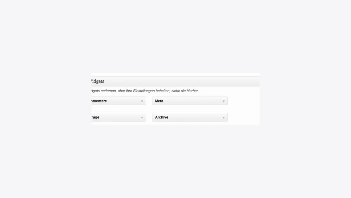 Kleines Bildschirmfoto einer hellen Benutzeroberfläche mit drei Dropdown-Menüs.