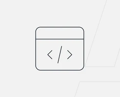 Icon eines Quadrats mit abgerundeten Ecken, in der Mitte das Code-Symbol < /> auf hellem Hintergrund.